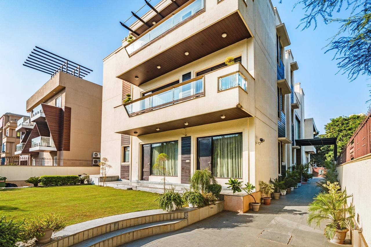 Royal Residence Mg Road Γκουργκάον Εξωτερικό φωτογραφία