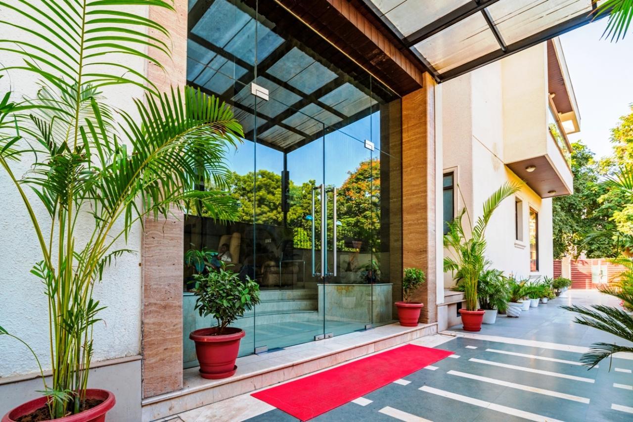 Royal Residence Mg Road Γκουργκάον Εξωτερικό φωτογραφία